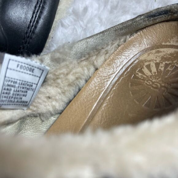 UGG Black leather clog sheepskin lining rubber soles size8 - Picture 7 of 9